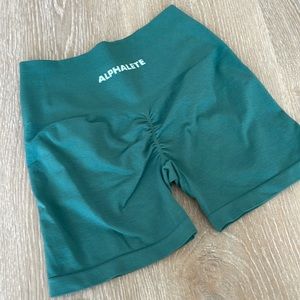 Alphalete | Amplify Green Shorts